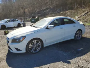 Mercedes-Benz CLA 2.0L 4 2015