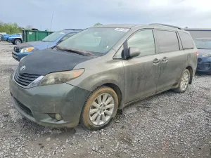 Toyota Sienna 3.5L 6 2011