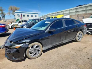Hyundai Elantra 2.0L 4 2024