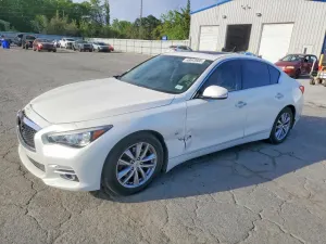 Infiniti Q50 3.7L 6 2014