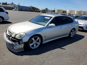 Lexus GS 4.3L 8 2001