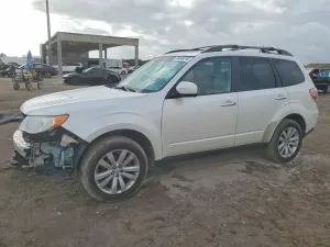 Subaru Forester 2.5L 4 2012
