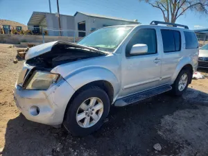 Nissan Pathfinder 4.0L 6 2012