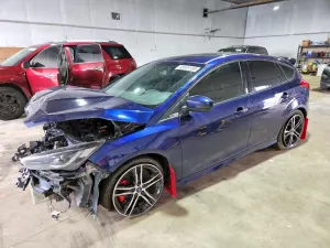 Ford Focus 2.0L 4 2017