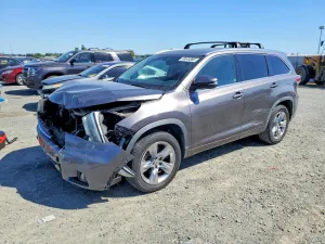 Toyota Highlander 3.5L 6 2015