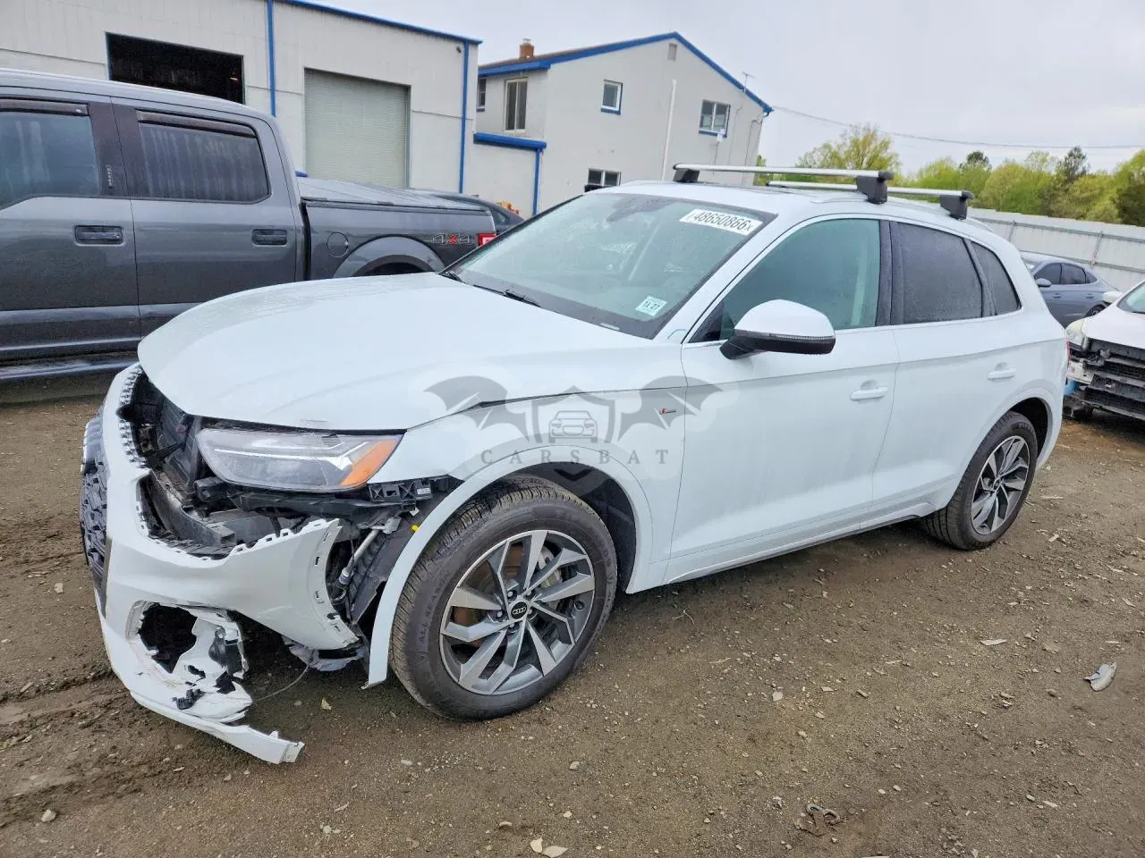 Audi Q5 2.0L 4 2022