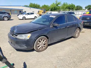 Volkswagen Jetta 1.8L 4 2014