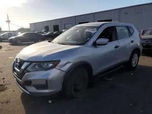 Nissan Rogue 2.5L 4 2017