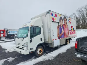 Isuzu NPR 6.0L 8 2015