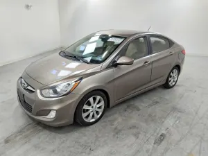 Hyundai Accent 1.6L 4 2012