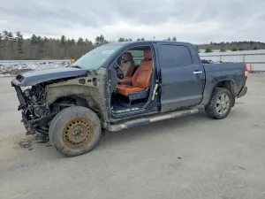 Toyota Tundra 5.7L 8 2017