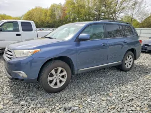Toyota Highlander 3.5L 6 2013