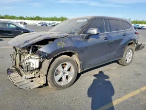 Toyota Highlander 2.4L 4 2023