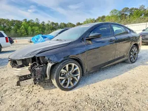 Chrysler 200 2.4L 4 2016