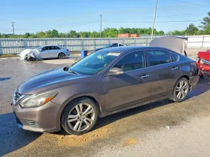 Nissan Altima 3.5L 6 2017