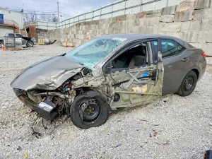 Toyota Corolla 1.8L 4 2018