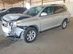 Toyota Highlander 3.5L 6 2013