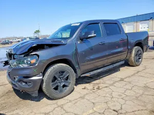 RAM 1500 5.7L 8 2021