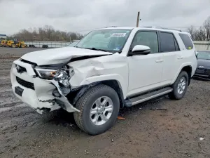 Toyota 4Runner 4.0L 6 2015