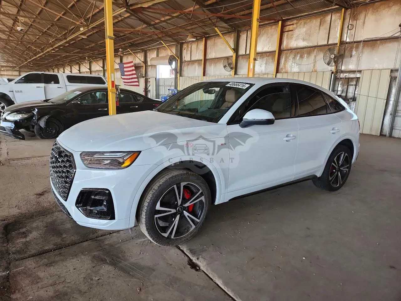 Audi Q5 2.0L 4 2025