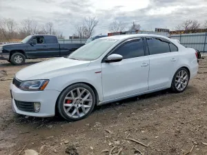 Volkswagen Jetta 2.0L 4 2014