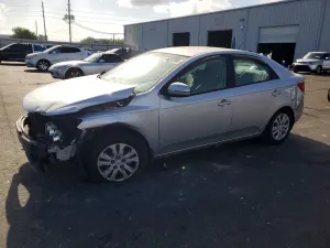 Kia Cerato / Forte / K3 2.0L 4 2013