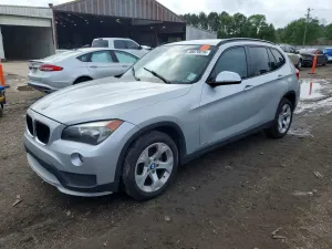 BMW X1 2.0L 4 2015