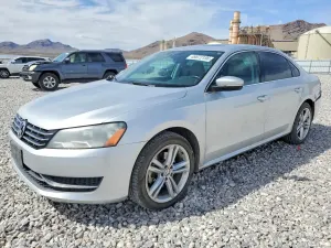 Volkswagen Passat 2.0L 4 2014