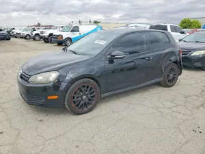 Volkswagen Golf 2.5L 5 2011