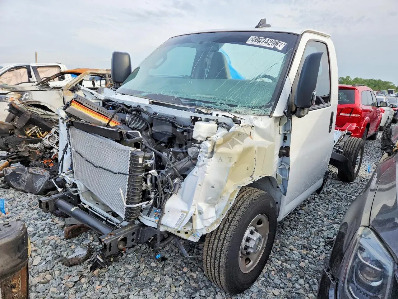 Chevrolet Express 6.6L 8 2025
