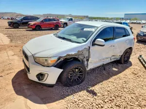 Mitsubishi Outlander 2.0L 4 2015