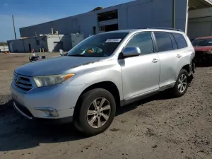 Toyota Highlander 3.5L 6 2012