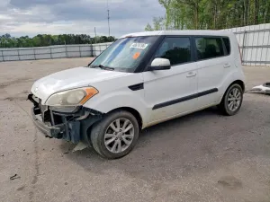 Kia Soul 2.0L 4 2013