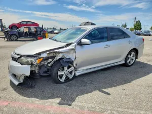 Toyota Camry 2.5L 4 2012