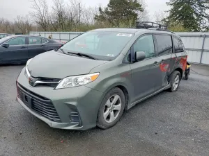 Toyota Sienna 3.5L 6 2020