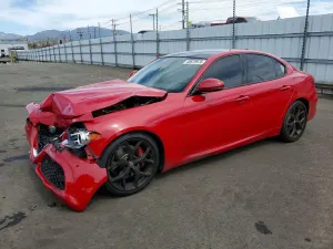 Alfa Romeo Giulia 2.0L 4 2018