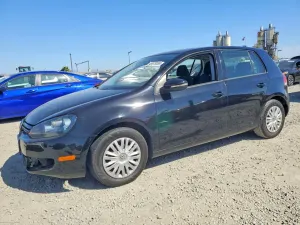 Volkswagen Golf 2.5L 5 2013