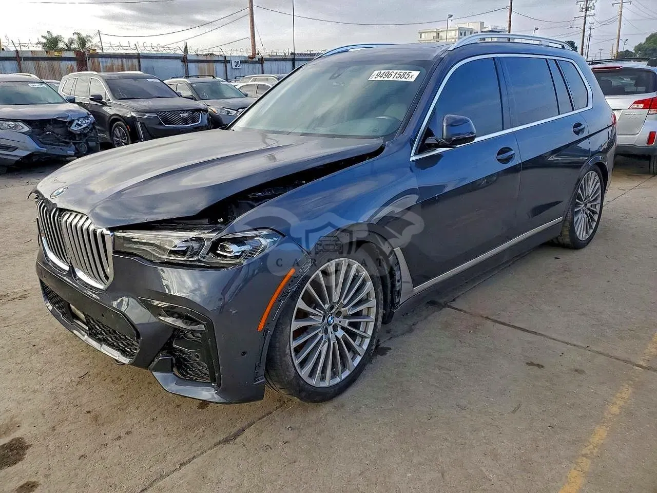 BMW X7 4.4L 8 2019