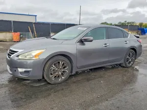 Nissan Altima 2.5L 4 2015