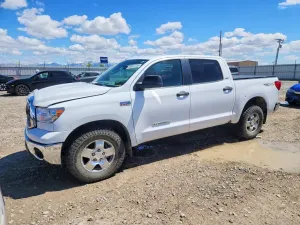 Toyota Tundra 5.7L 8 2012