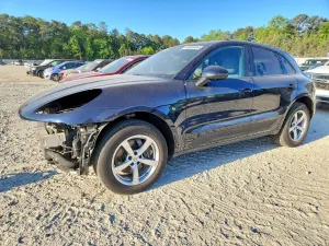 Porsche Macan 2.0L 4 2021