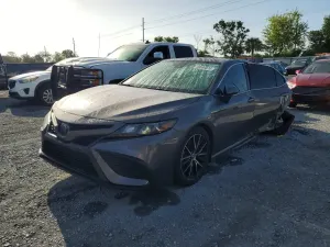 Toyota Camry 2.5L 4 2023
