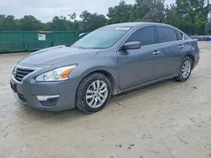 Nissan Altima 2.5L 4 2015