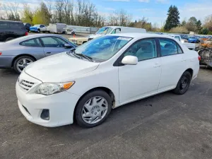 Toyota Corolla 1.8L 4 2013