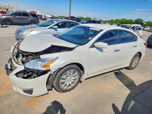 Nissan Altima 2.5L 4 2015