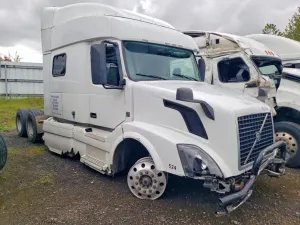 Volvo VNL 12.8L 6 2015