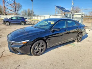 Hyundai Elantra 2.0L 4 2026