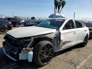 Infiniti Q50 3.7L 6 2014