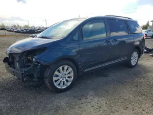 Toyota Sienna 3.5L 6 2011