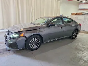 Nissan Altima 2.5L 4 2025